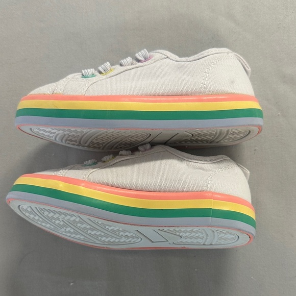 Gymboree - Colorful Kids Sneakers w/ elastic laces - Picture 3 of 7